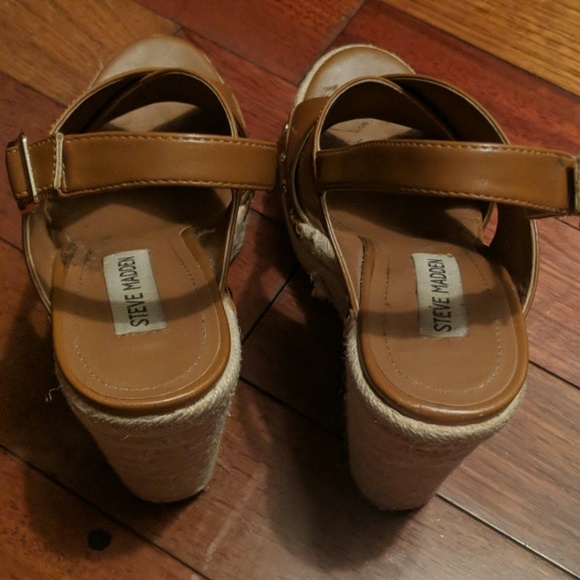 Shoes - Picture 2 of 3